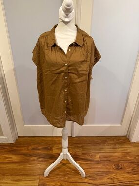 GAP Relaxed Button-Up Shirt in Brown